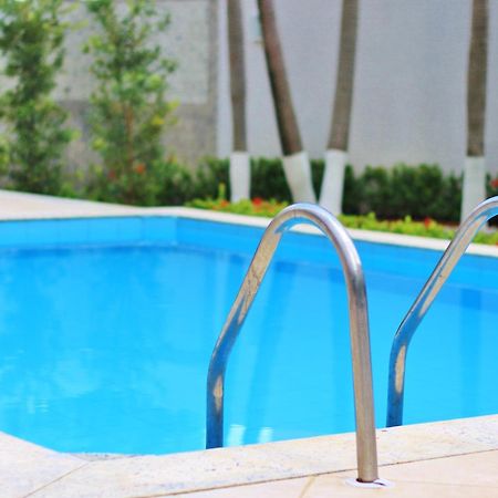 Apartamento Em Frente Ao Shopping Itaigara - Salvador Apartman Kültér fotó