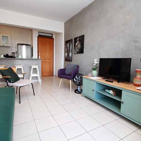 Apartamento Em Frente Ao Shopping Itaigara - Salvador Apartman Kültér fotó