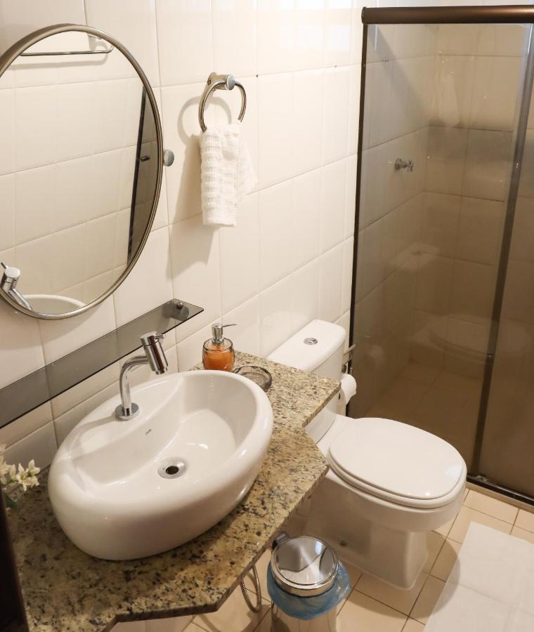 Apartamento Em Frente Ao Shopping Itaigara - Salvador Apartman Kültér fotó